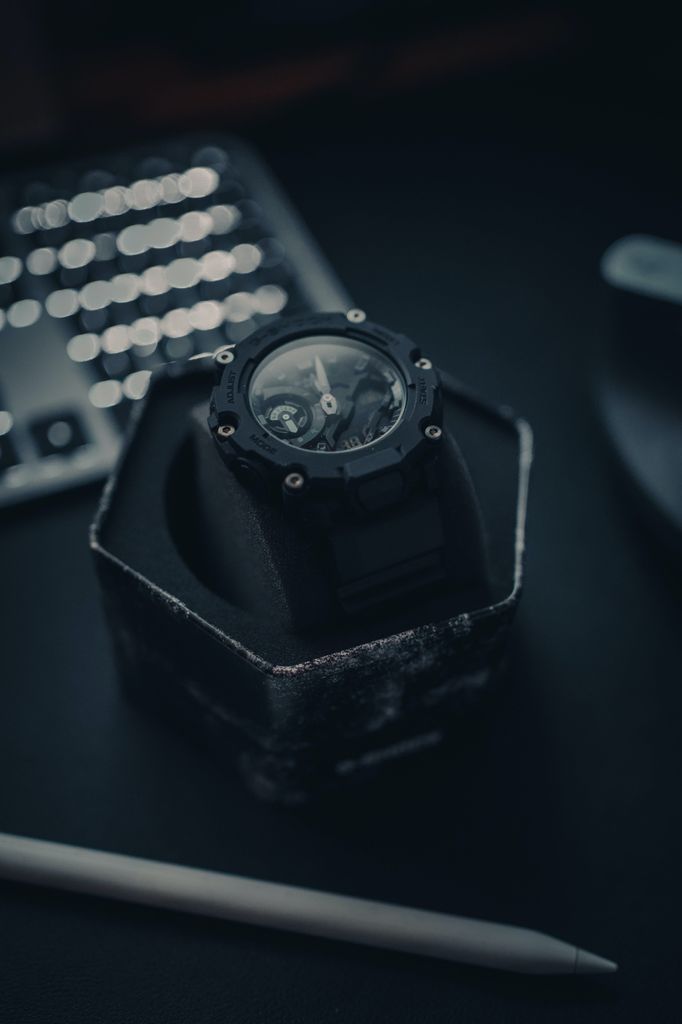 The Challenges and Solutions of Implementing Benchmarking Analysis in Organizations